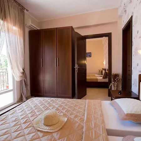 Markos Thassos Aparthotel Potos
