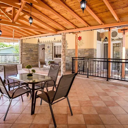 Markos Studios * Potos