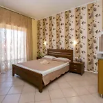 Markos Thassos Aparthotel Potos