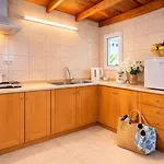 Markos Thassos Aparthotel