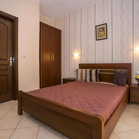 Markos Thassos Apartahotel