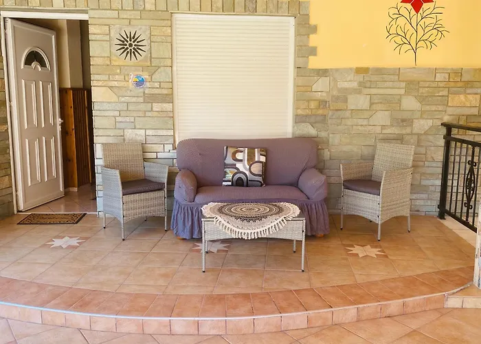 Markos Appartement Potos